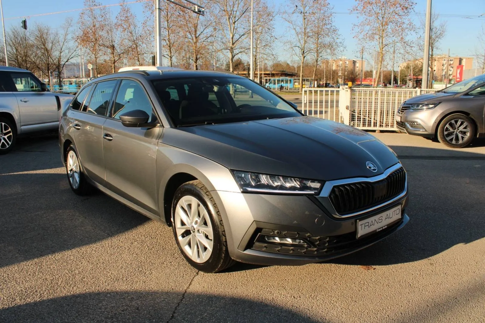 škoda octavia combi 2.0 tdi dsg 150ks *led, navigacija* - slika 2