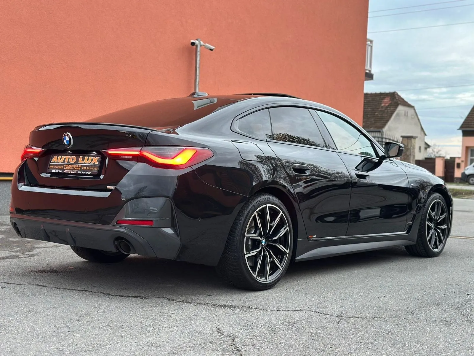 bmw serija 4 gran coupe 420d xdrive •2023.g.•kamera•pano• - slika 12