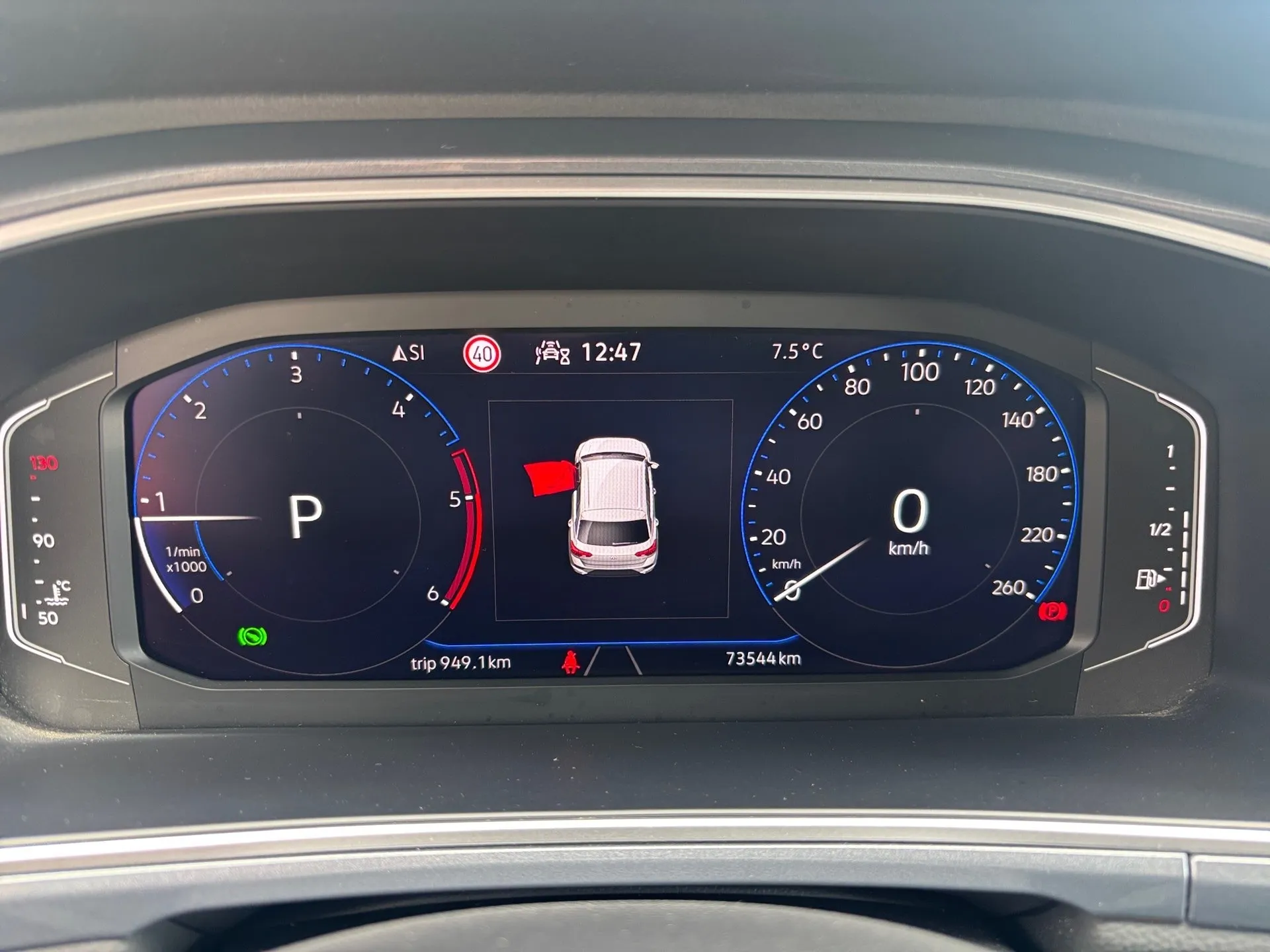 volkswagen t-roc style 2.0 tdi 110kw dsg - slika 13