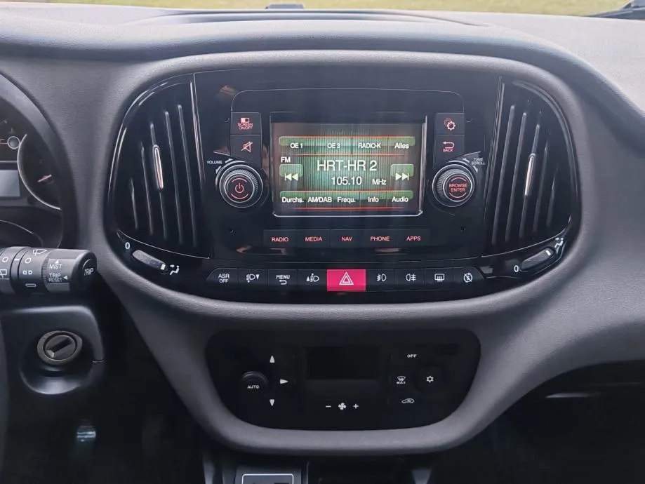 fiat doblo 1.6 tdci,2016g. 127000 kartice 24/36 rata - slika 14