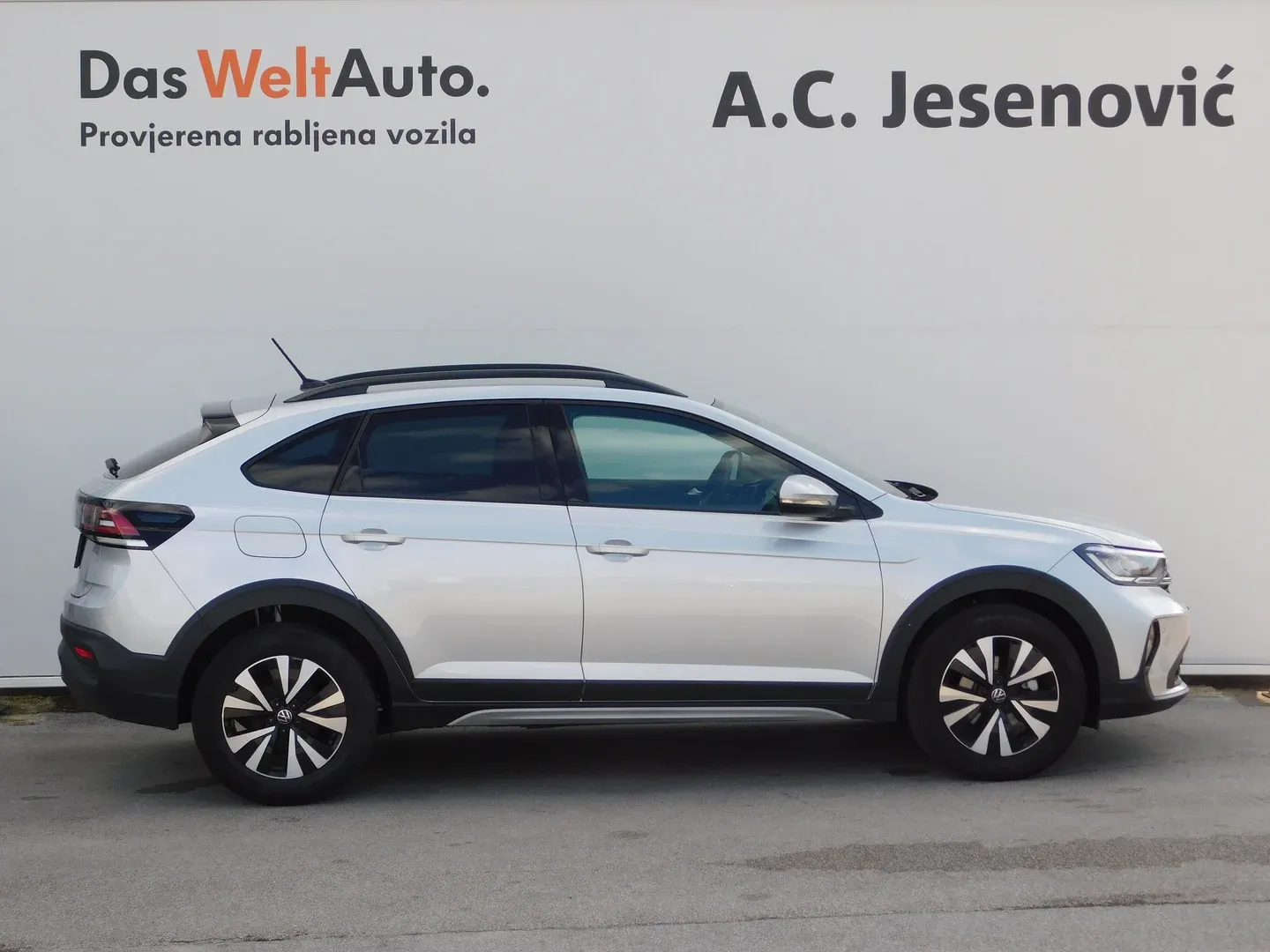 10527 volkswagen taigo 1.0 tsi life - slika 4