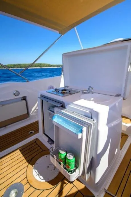 idea marine 70.2 wa+suzuki 300 ks - slika 11