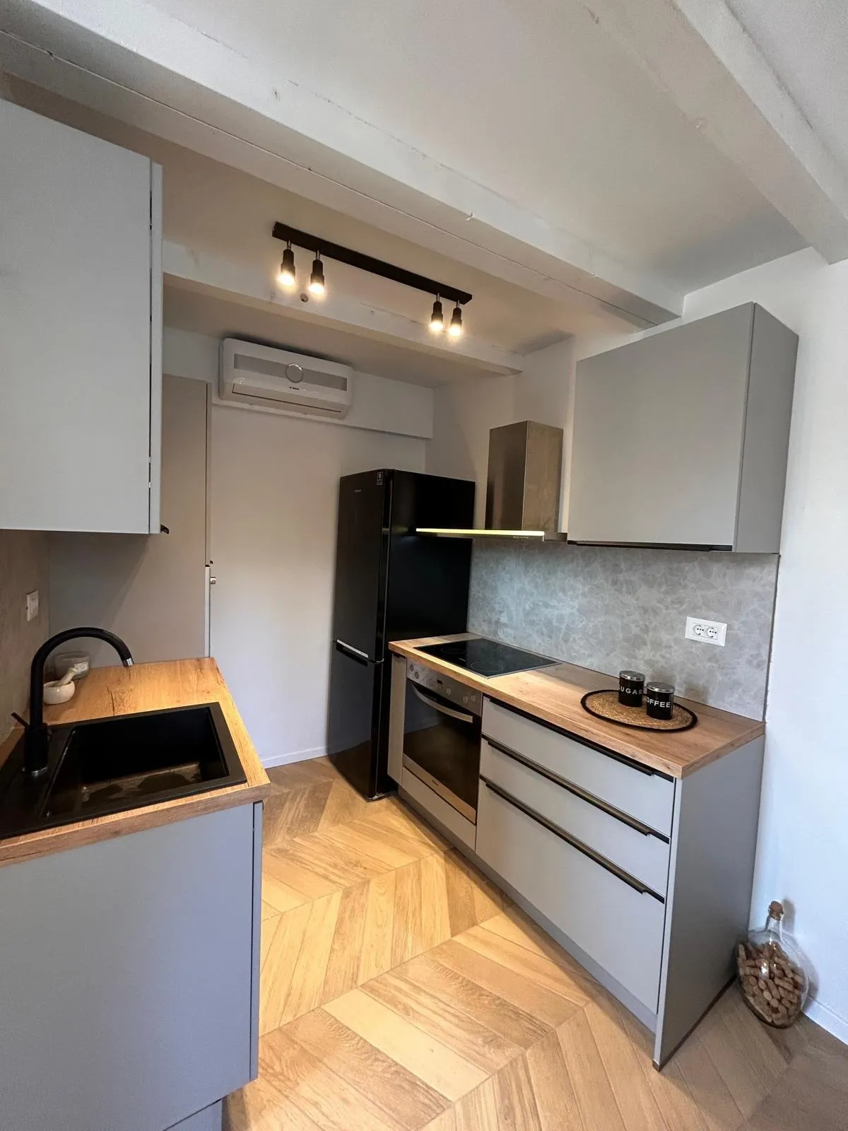 kamena kuća kaštel štafilić, 60.00 m2 - slika 3