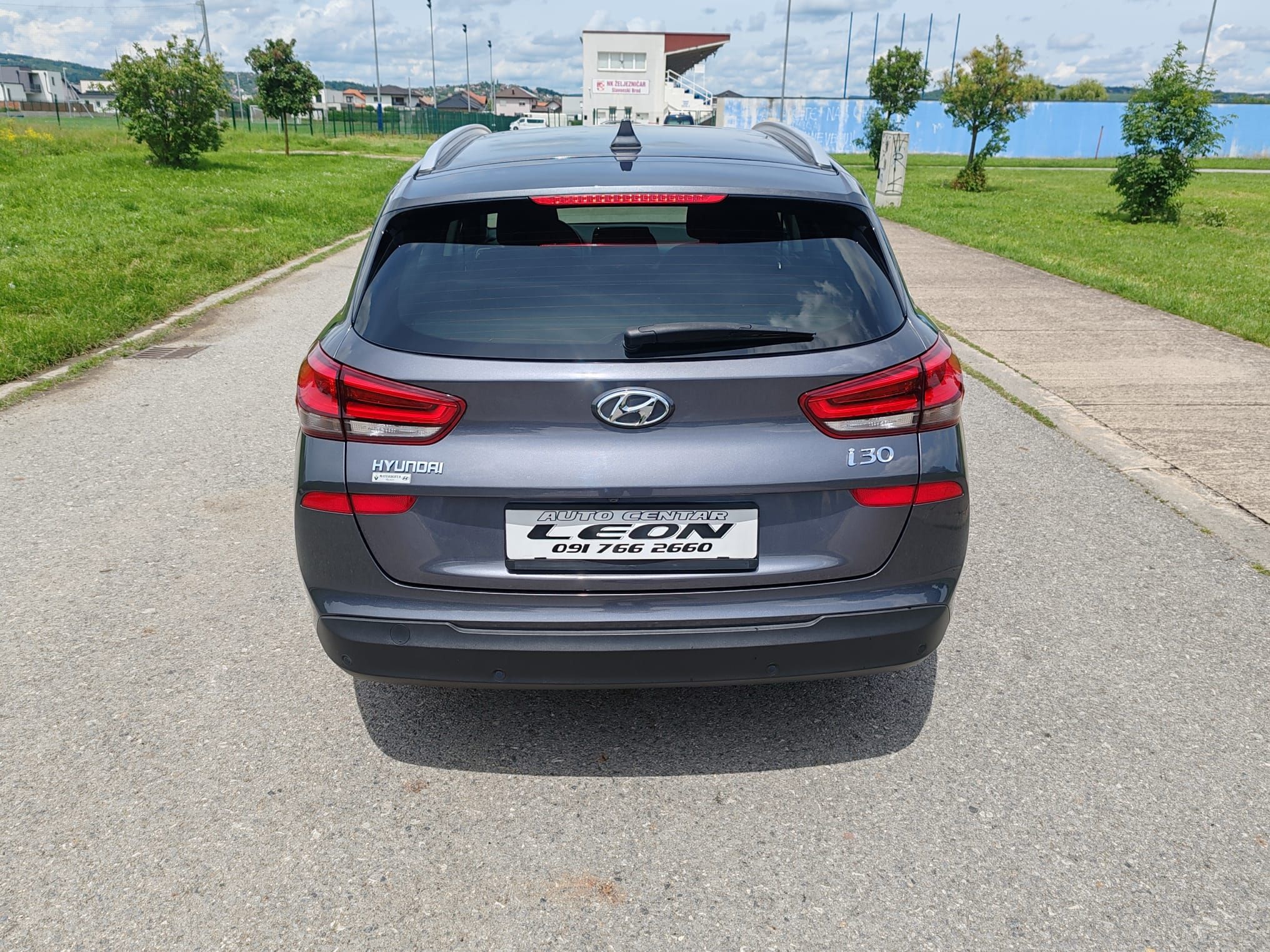 hyundai i30 1.6 crdi automatik, 67000 km . 2018 g - slika 5