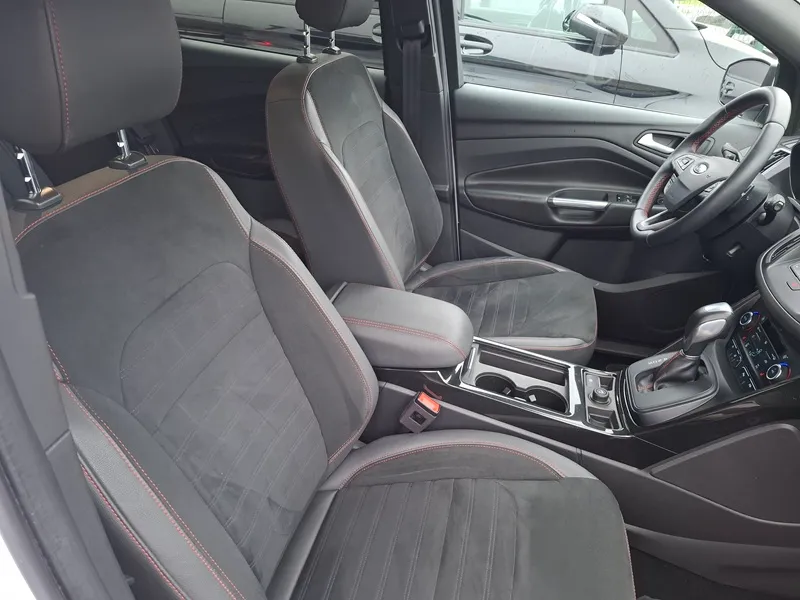 ford kuga 1.5 ecoboost*182ks*automatik*klima*navigacija*park.kamera* - slika 13