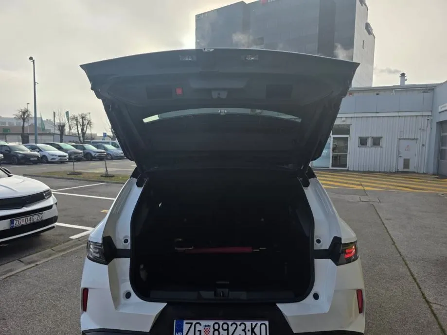 opel grandland gs aut. 1.2 turbo hybrid - 8 godina garancije! - slika 20