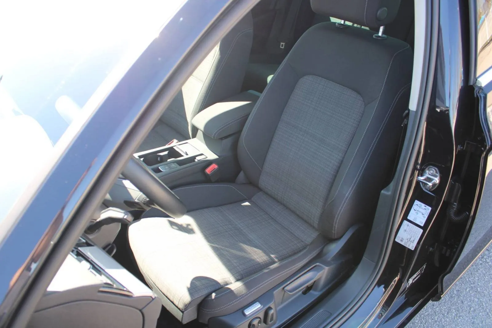 vw passat 2.0 tdi dsg *led, navigacija, kamera* - slika 21