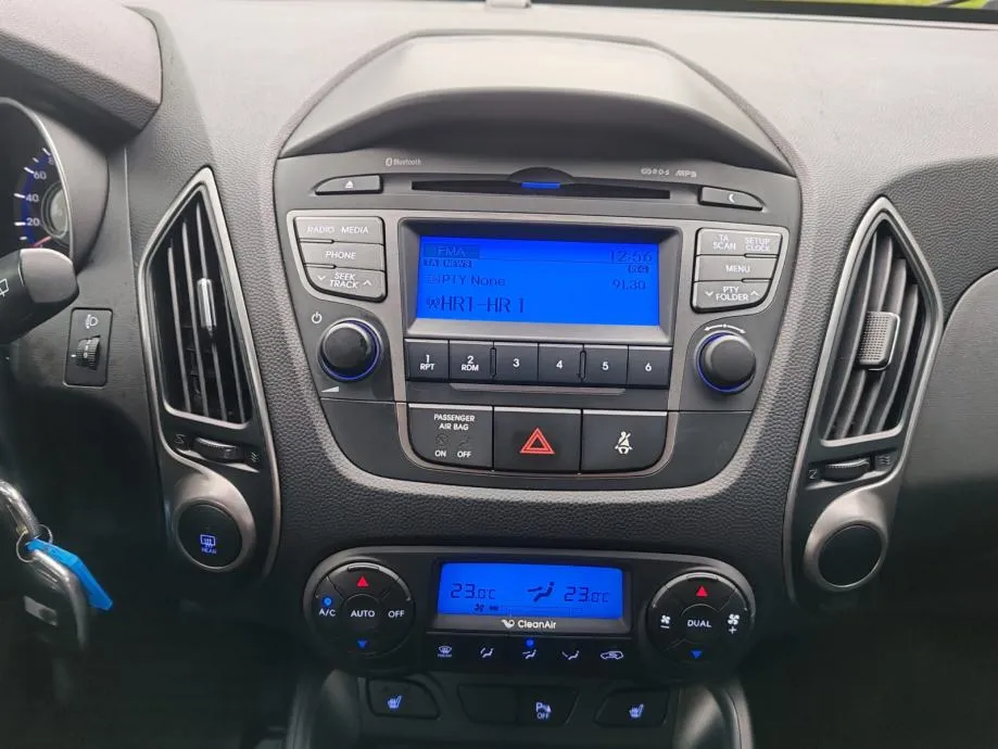 hyundai ix35 1,7 crdi , 110 000 km, 2015g. kartice 24/36 rata - slika 16
