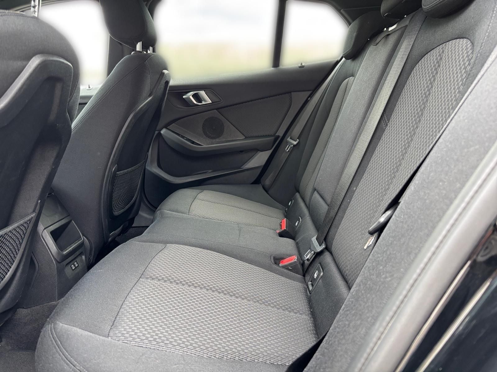 bmw serija 1 118d automatik business design - slika 11