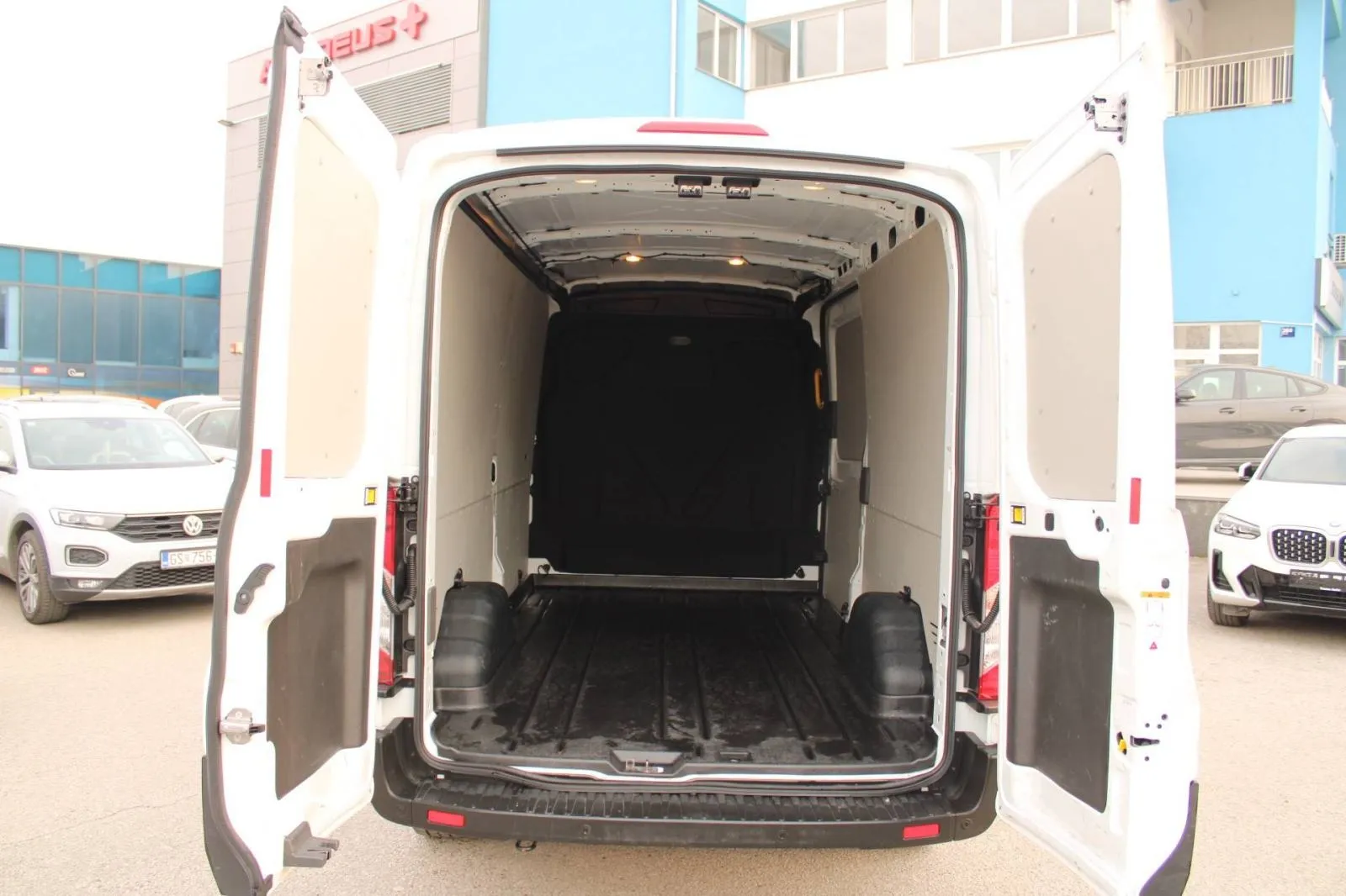 ford transit 2.0 tdci l3h2, 2024 god. - slika 7