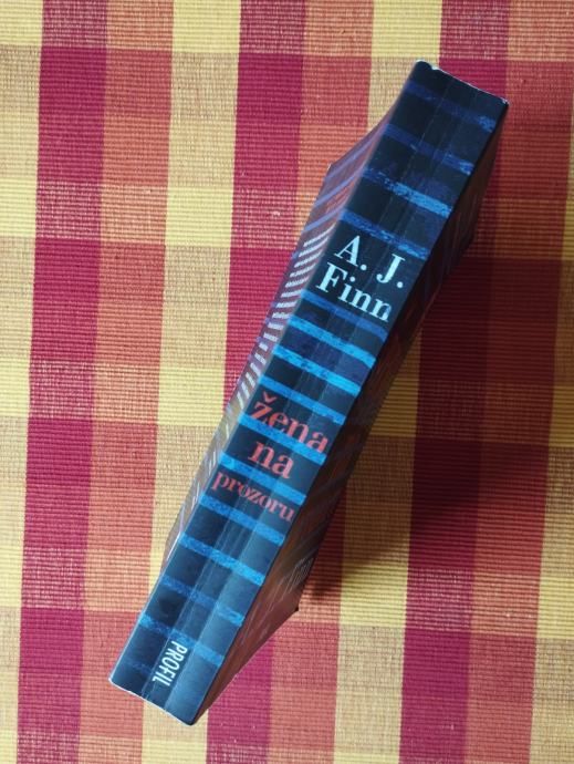 a.j.finn - žena na prozoru - slika 4