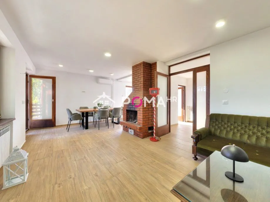 kuća: pokupsko, 230.00 m2 (prodaja) - slika 6
