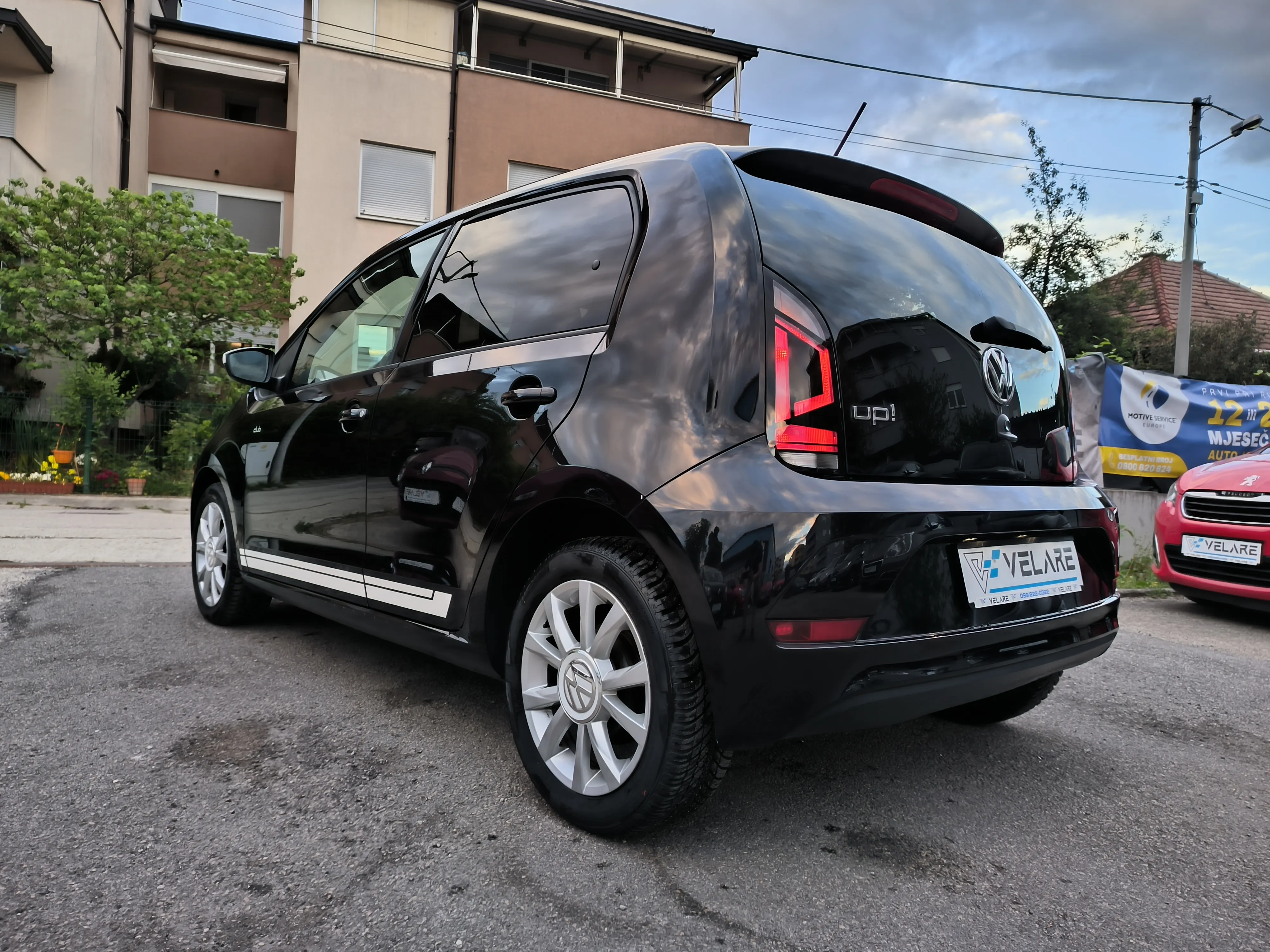vw up! 1,0 club up! servisna, jamstvo, reg. 1 godinu - slika 6