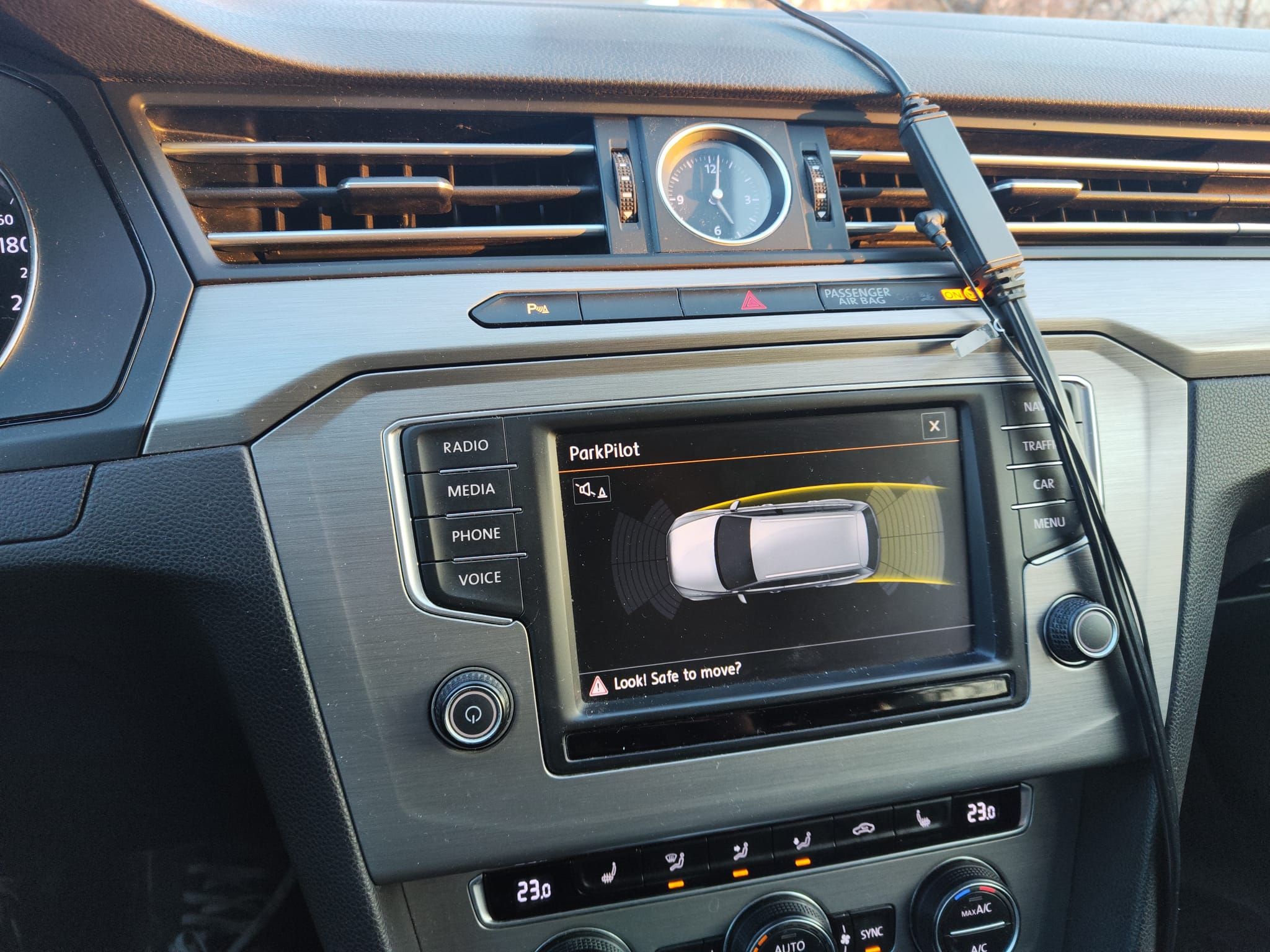 vw passat variant b8 , 2.0 tdi bmt, vrlo dobar... - slika 11