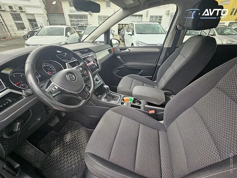 volkswagen touran 2.0 tdi comfortline dsg - slika 3
