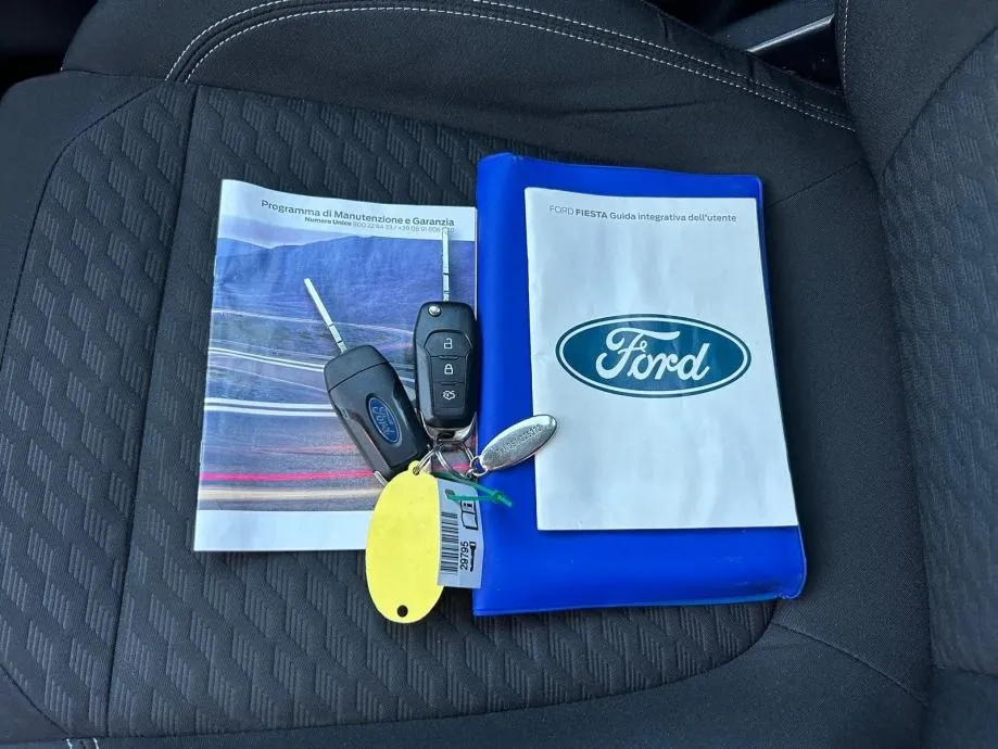 ford fiesta 1,0 hybrid - 2022 - 123 ks - 90.000km - servis-reg.1.god. - slika 19