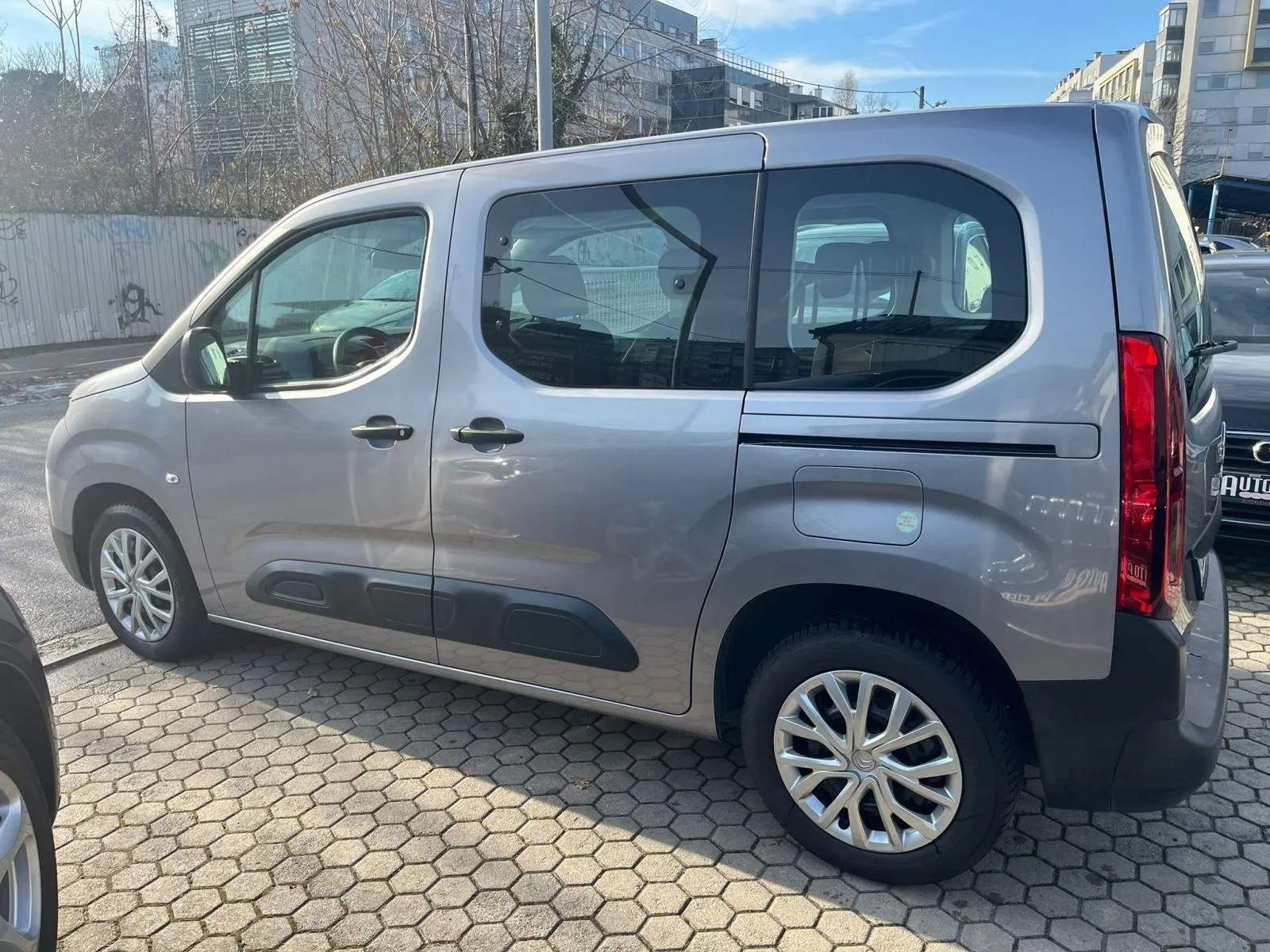 citroën berlingo 1,2 multispace s&s live m, mf ekran, 4x garancije! - slika 5