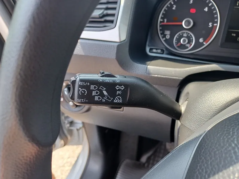 volkswagen caddy 2.0 tdi*n1-teretni*5sjedala*klima*tempomat* - slika 16