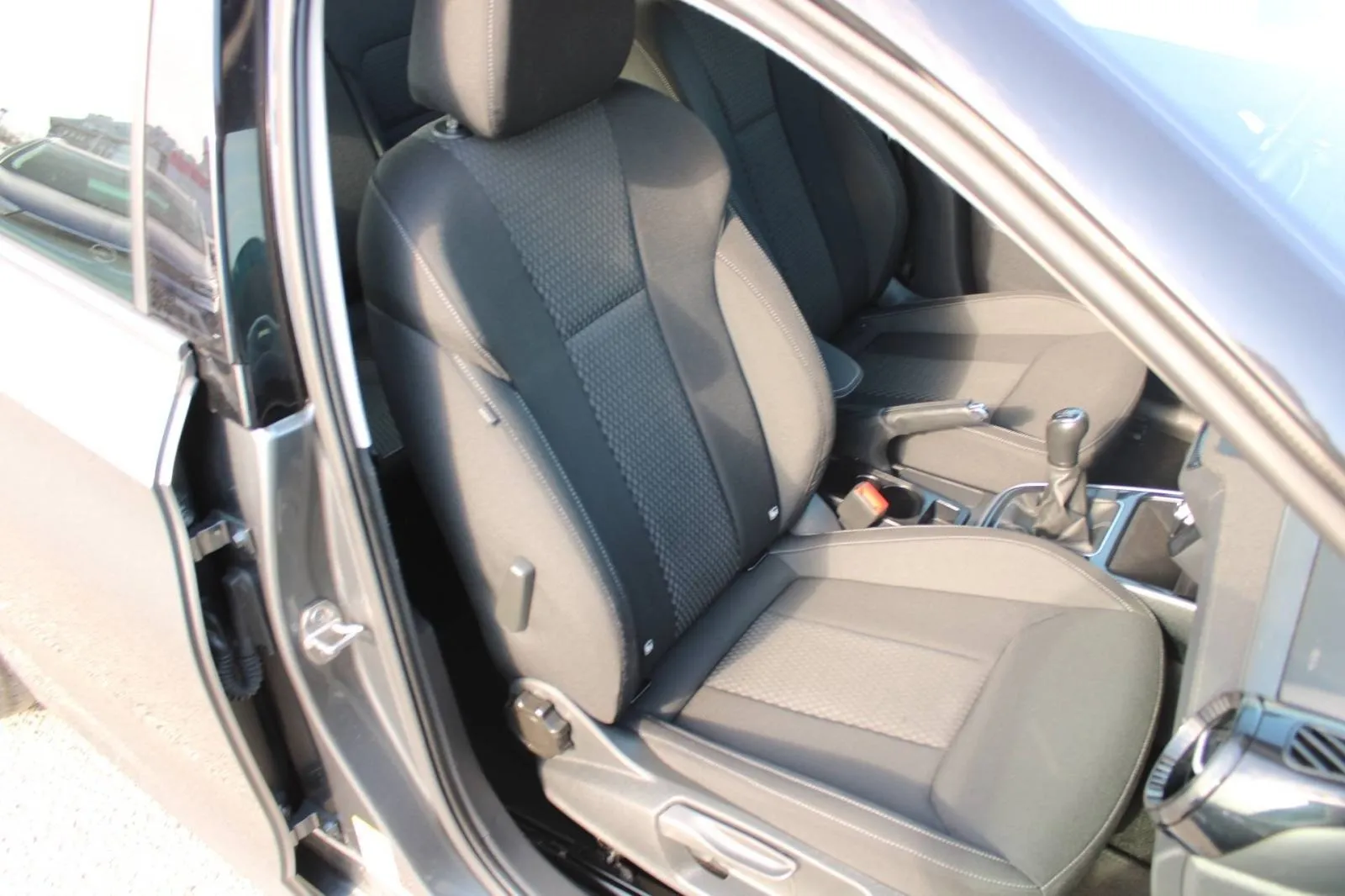 škoda fabia 1.0 style - slika 11