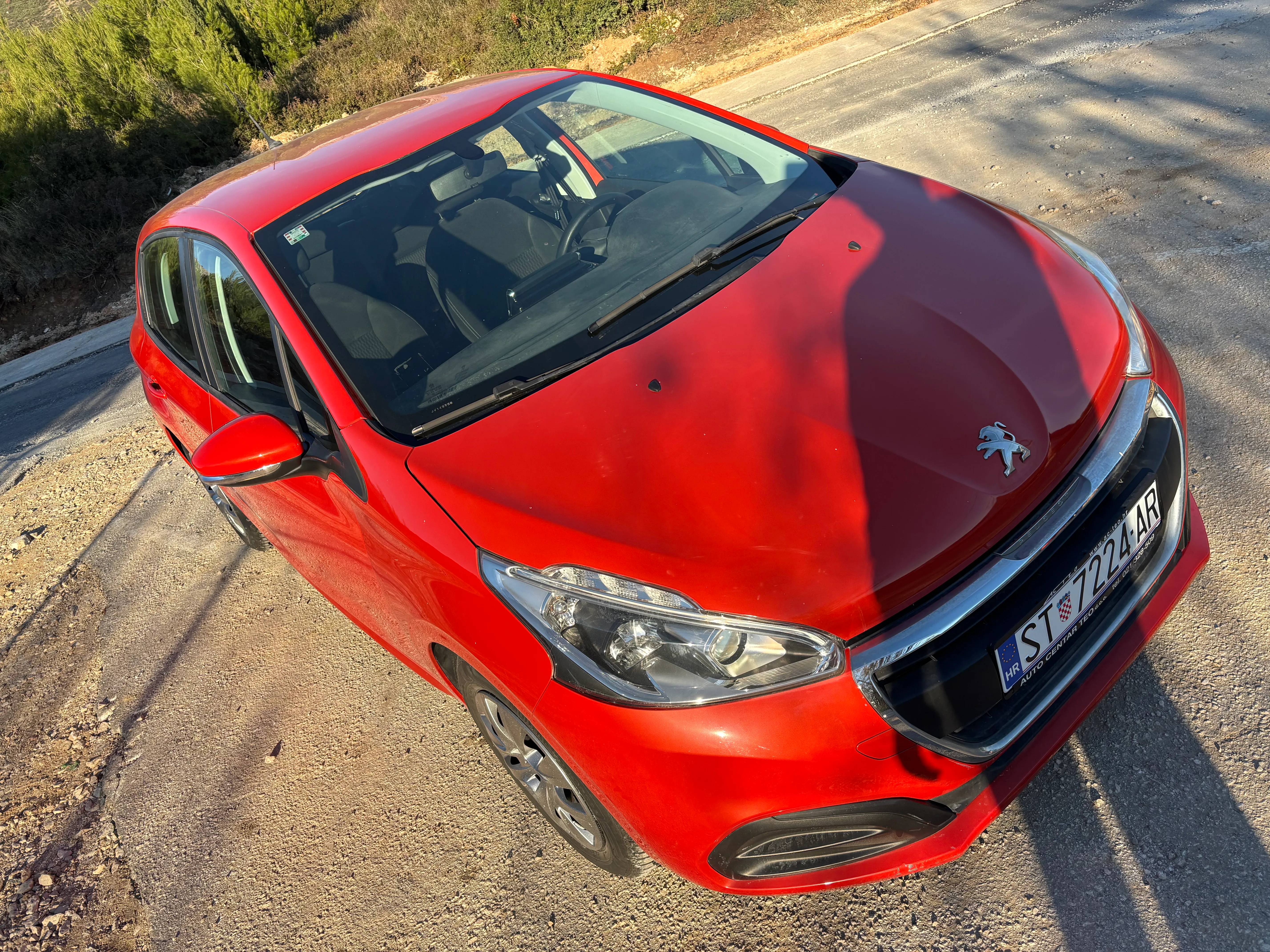 peugeot 208 1.5hdi - slika 5