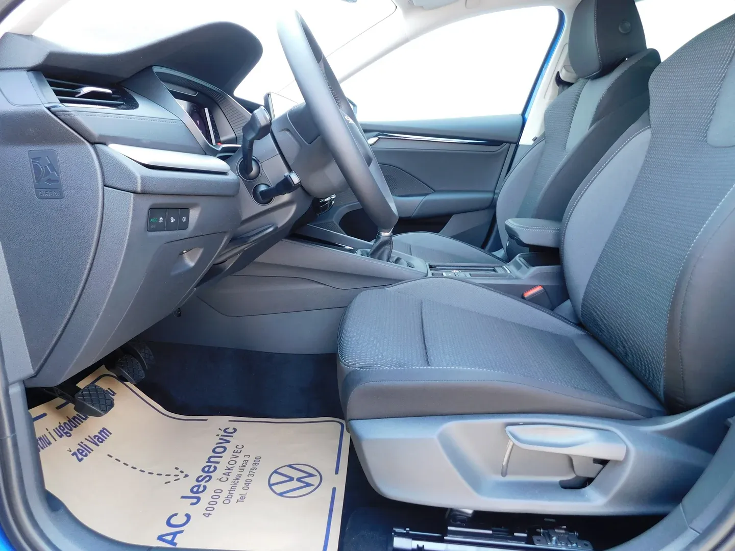 12748 škoda octavia fl selection 2.0 tdi - slika 8