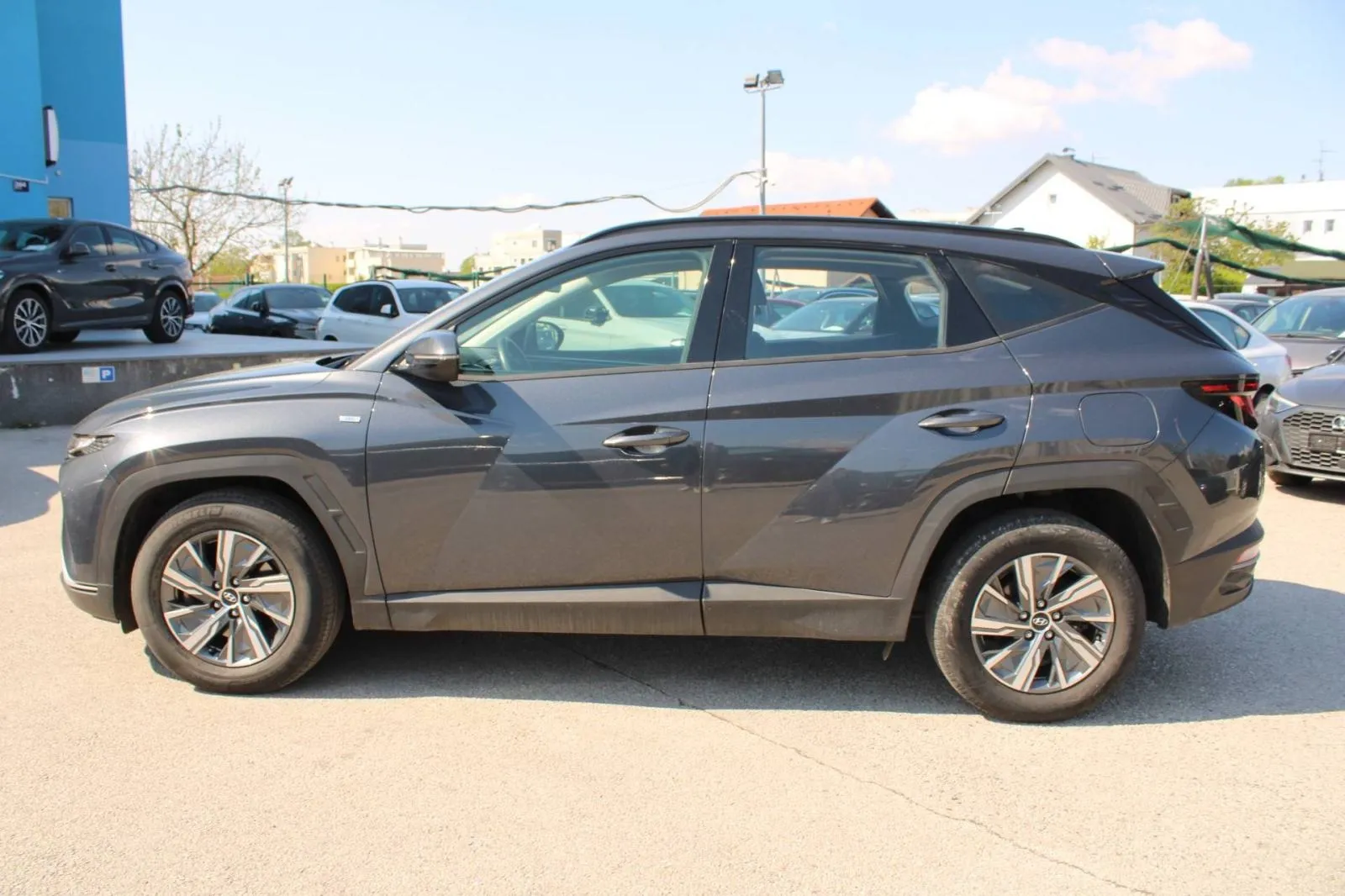 hyundai tucson 1.6 crdi automatik *led, navigacija, kamera* - slika 8
