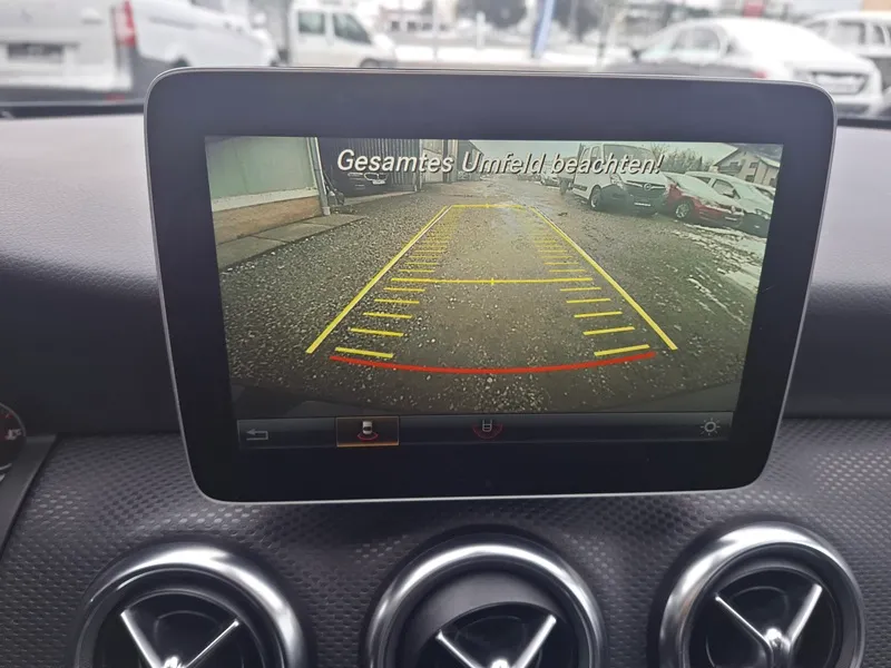 mercedes a klasa 180d*automatik*klima*park.kamera - slika 18