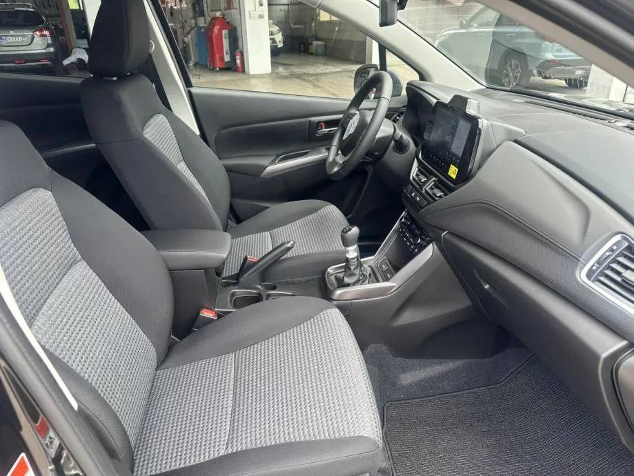suzuki sx4 s-cross 1,4 gl+ premium 2wd hybrid 48v - dostupno odmah!!! - slika 16