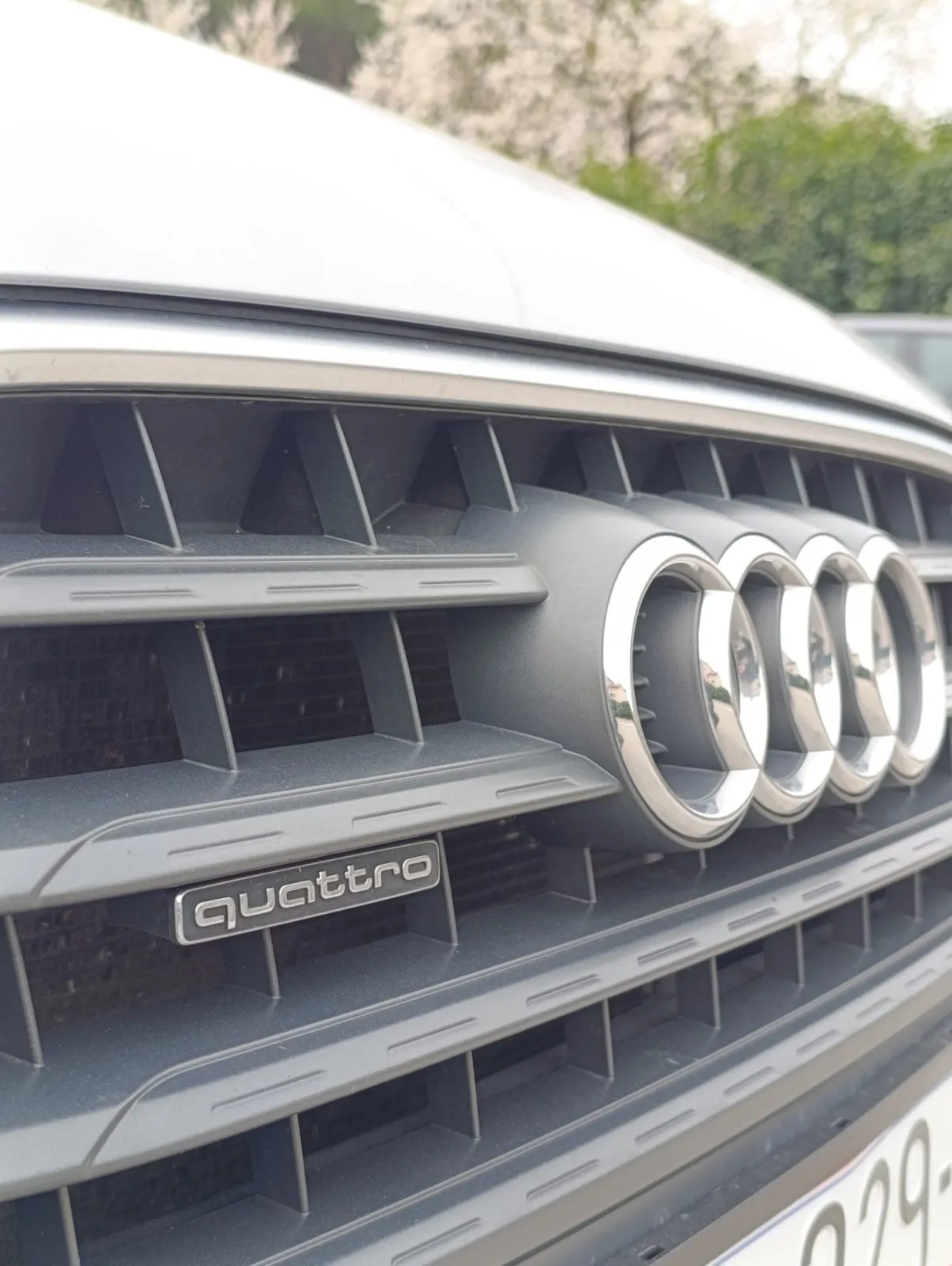 audi q3 2,0 tdi - slika 17