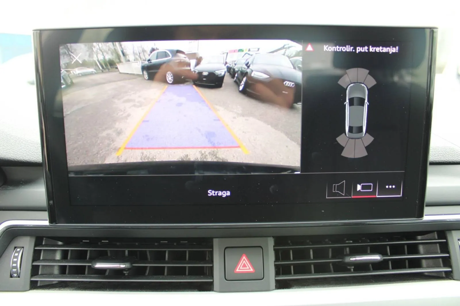 audi a4 30 tdi s-tronic *led, navigacija, kamera* - slika 20