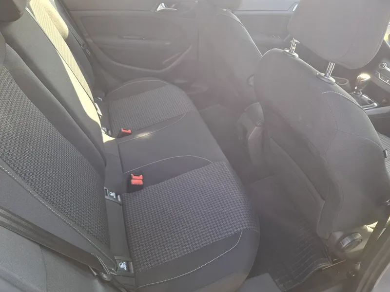 peugeot 308 1.5 hdi*130ks*klima*navigacija*park.kamera* - slika 11