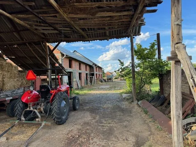 62. borovo, partizanska 22, kuća 228 m2+5 zgrada 511 m2 ok.1919m2 - slika 19