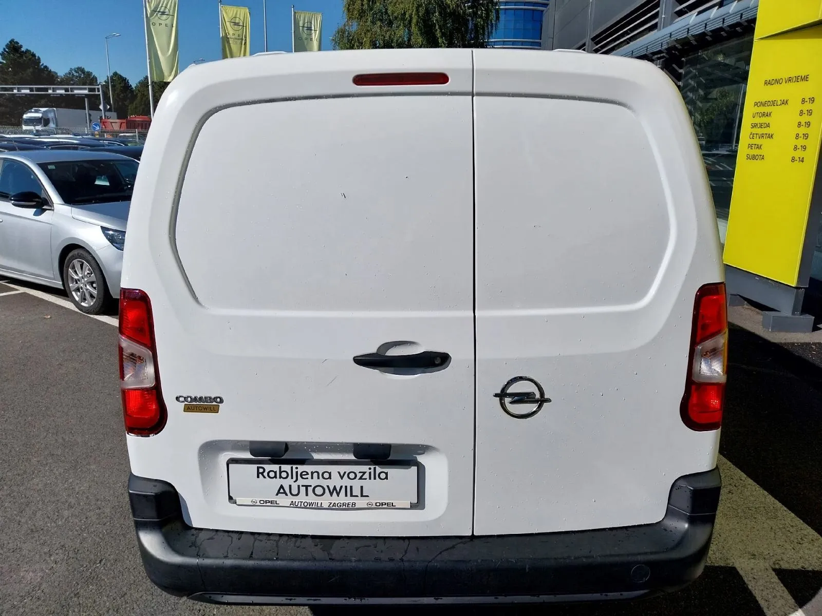 opel combo van l1h1 enjoy 1,5, 3 sjedala, 2021 god. - slika 6