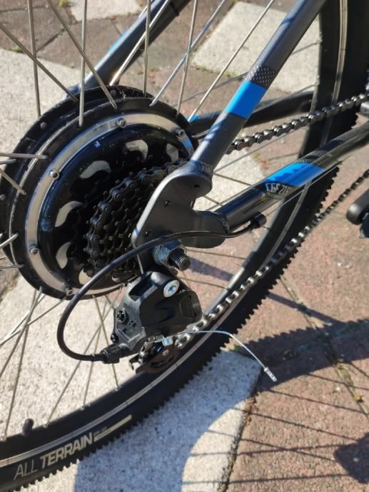 električni bicikl rockrider novi 8900,00 - slika 9