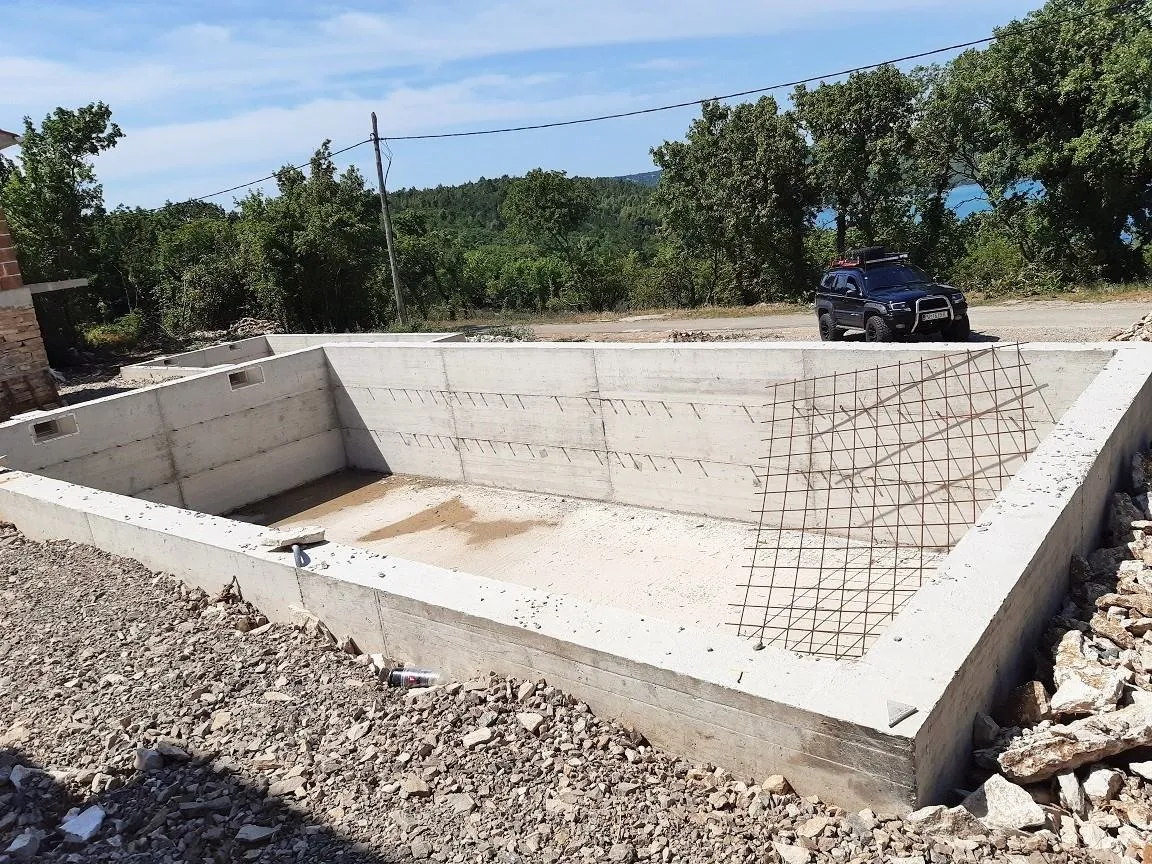 istra, trget, kuća 90 m2 sa bazenom, pogled na more, 450 m od mora - slika 5