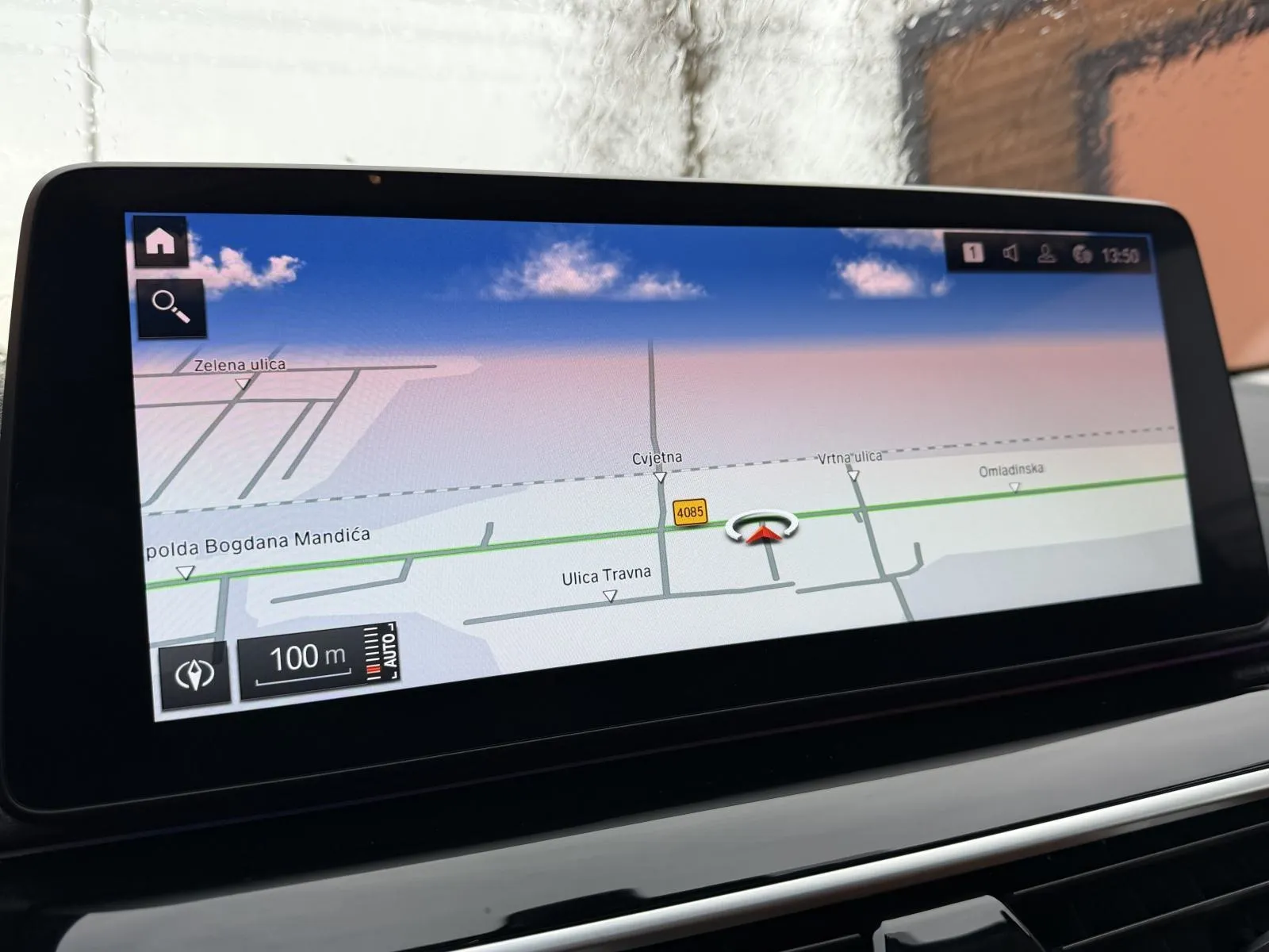 bmw serija 5 530d automatik•2023.g.•laser•kamera•leasing - slika 13