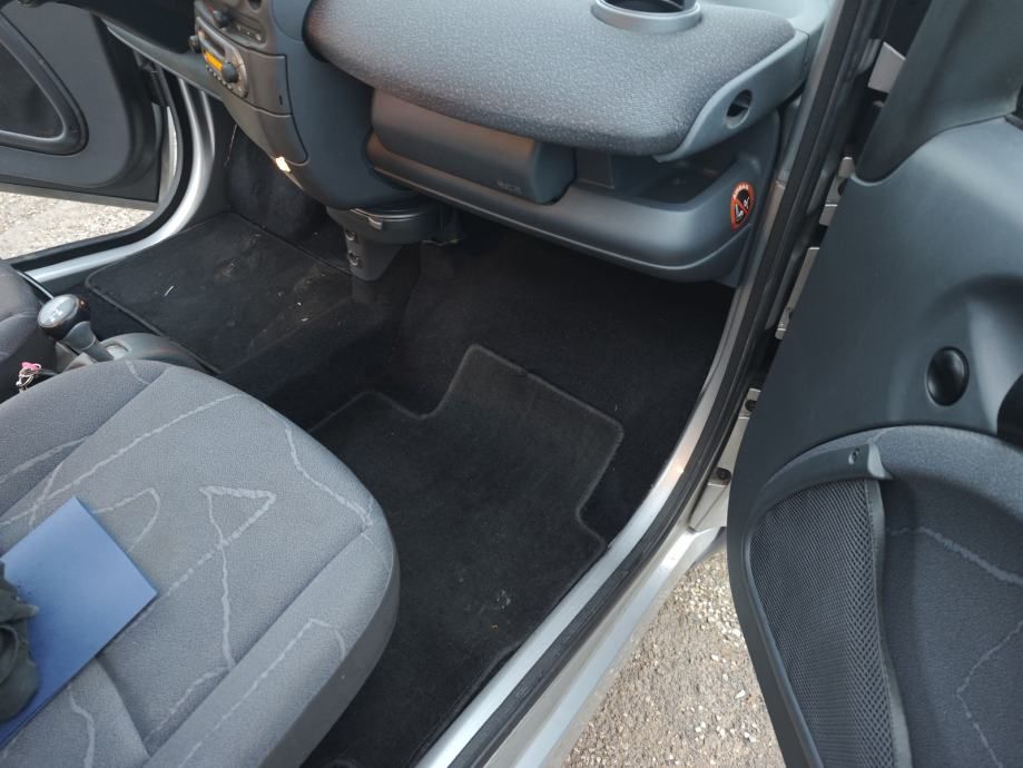 smart fortwo coupe pulse softip automatik - slika 17