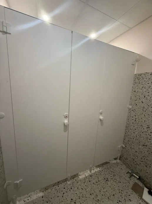 samitarne pregrade i kabine za wc - slika 2