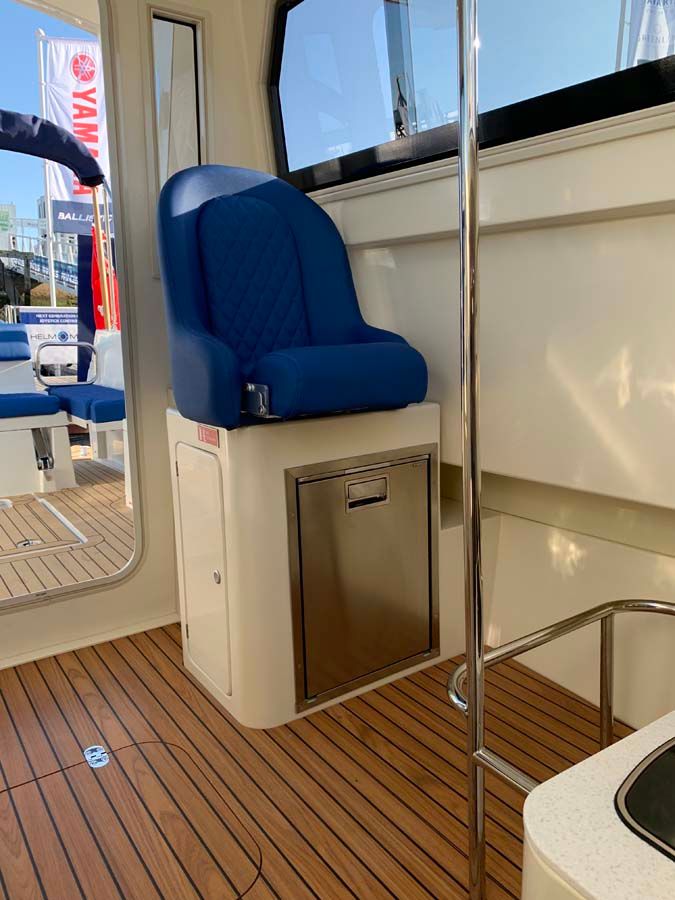 unutarnji motor orkeny pilot house 25 - slika 10