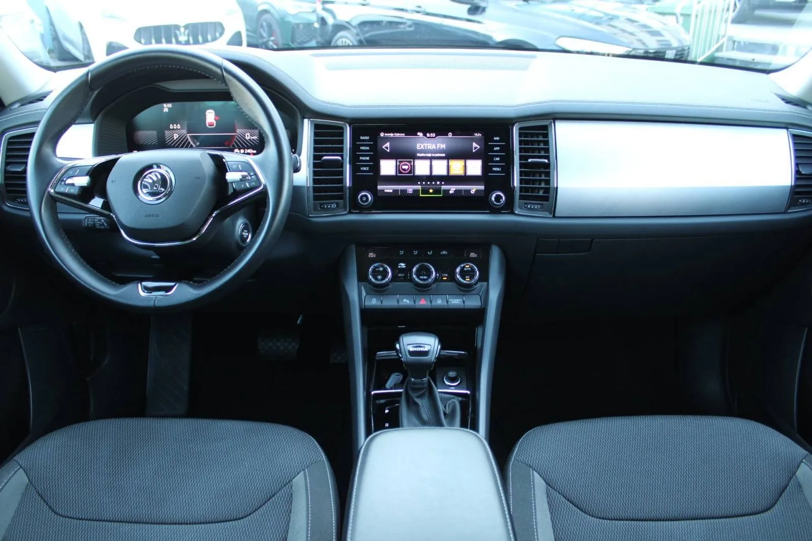 škoda kodiaq 1.5 tsi dsg *led, navigacija, kamera* - slika 22