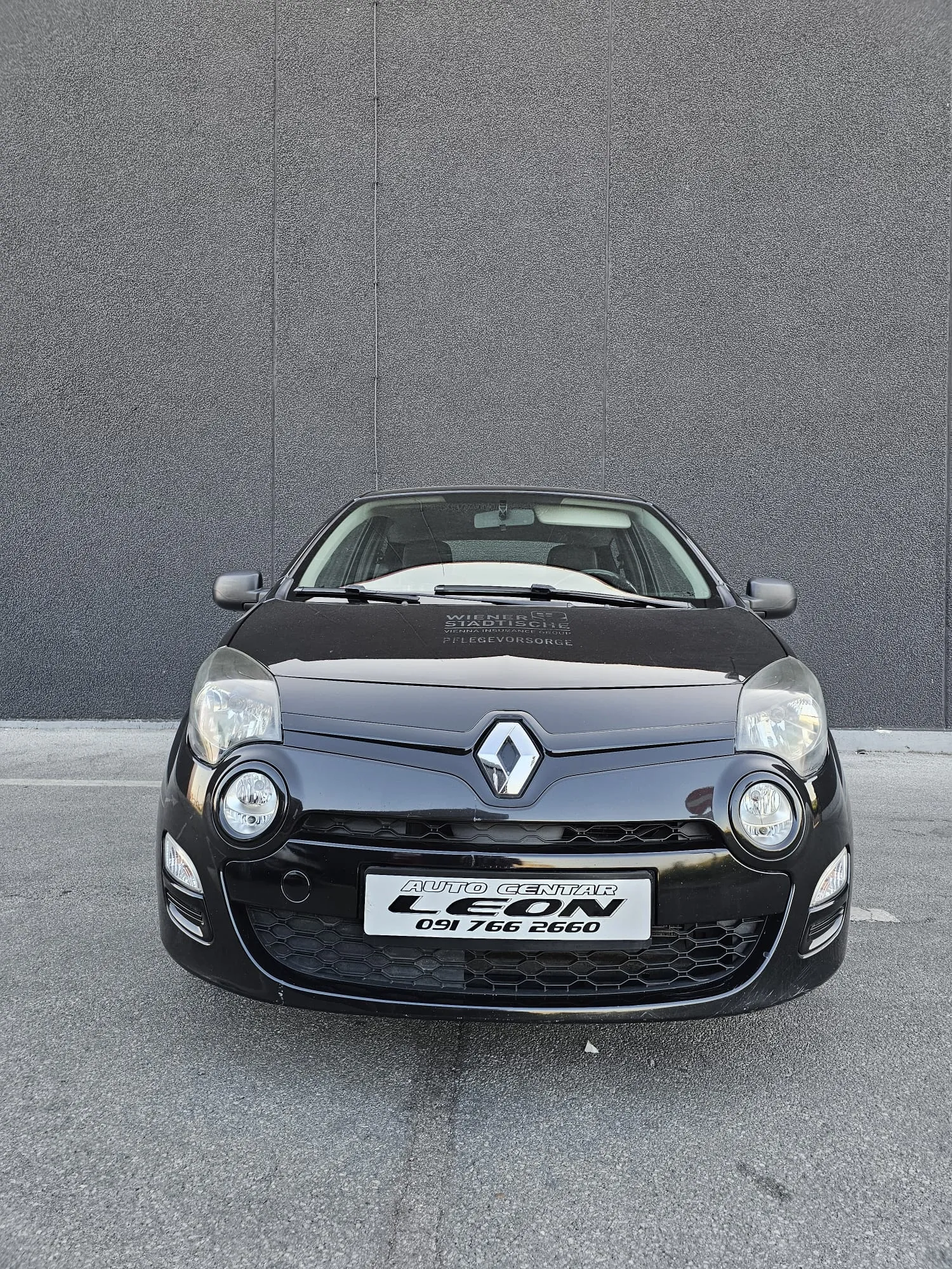 renault twingo 1,2 16v lev 2013. g 147000 - slika 2