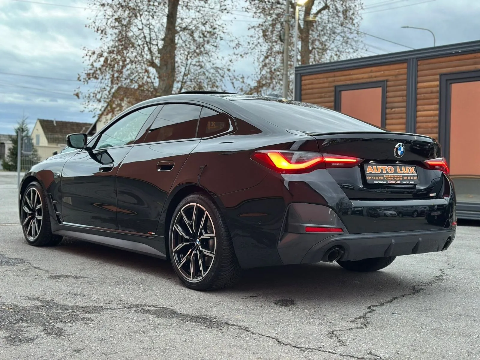 bmw serija 4 gran coupe 420d xdrive •2023.g.•kamera•pano• - slika 8