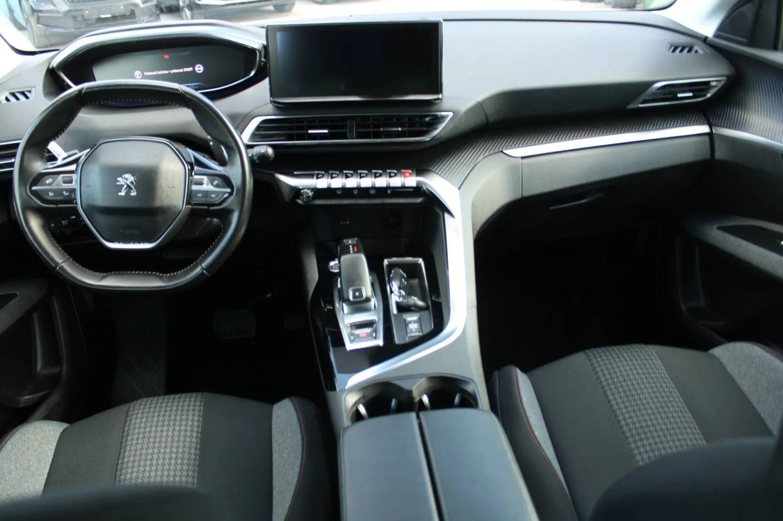 peugeot 5008 1.2 puretech automatik 7 sjedala *led, navigacija, kamera - slika 13