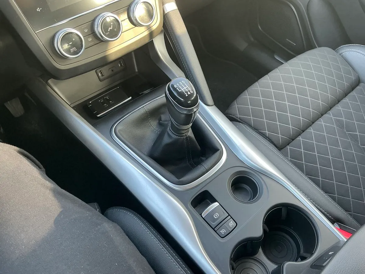 renault kadjar 1,5dci, sport edition, bose, ekstra stanje - slika 19