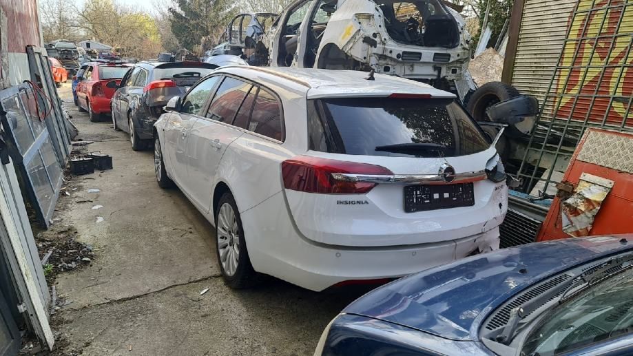 opel insignia a karavan 2,0 cdti (a20dte) - slika 2