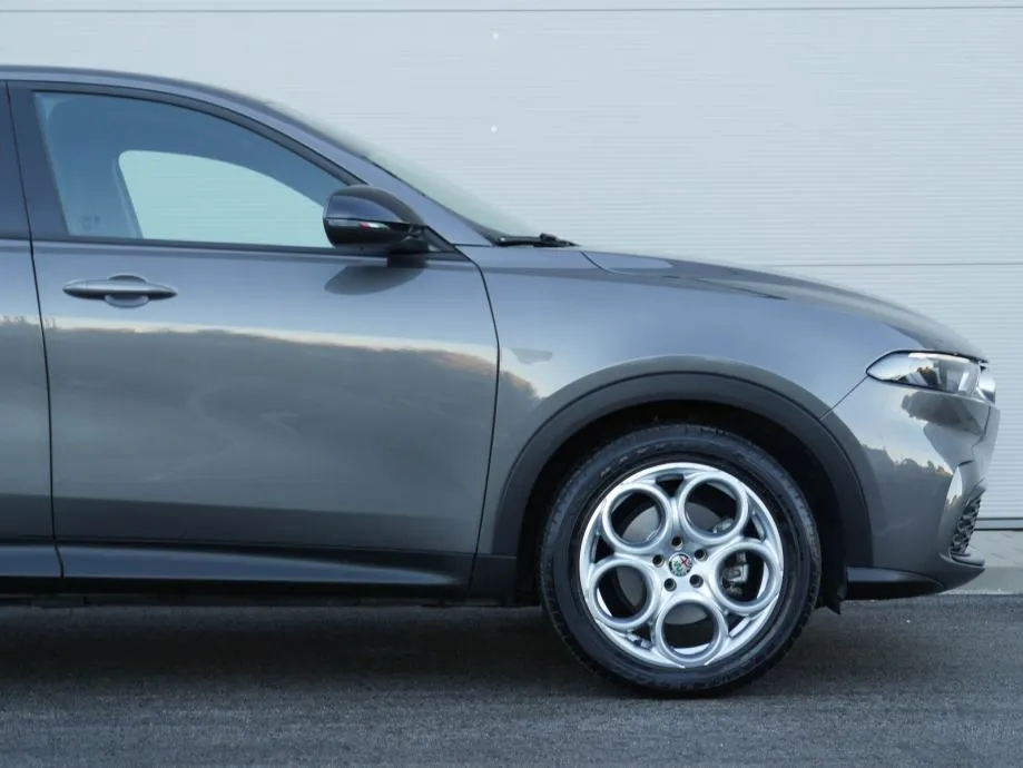 alfa romeo tonale 1,5 super automatik |full led |alu 18 |24mj jamstvo - slika 14