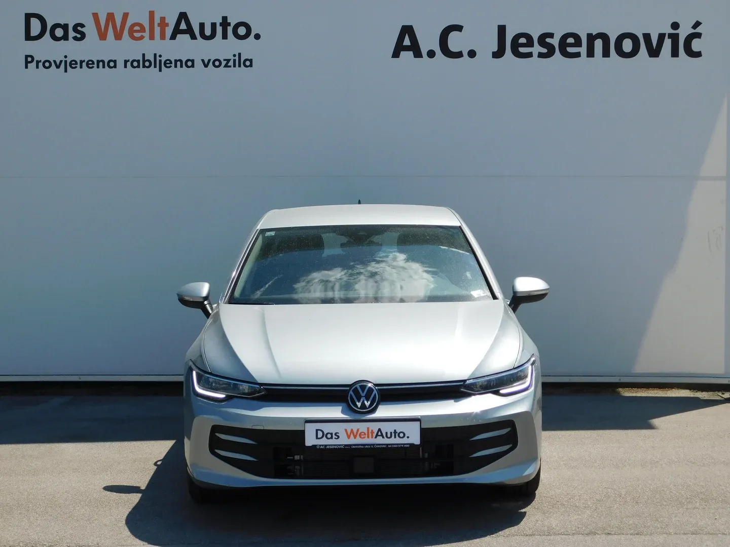 12821 volkswagen golf 8 2.0 tdi - slika 2