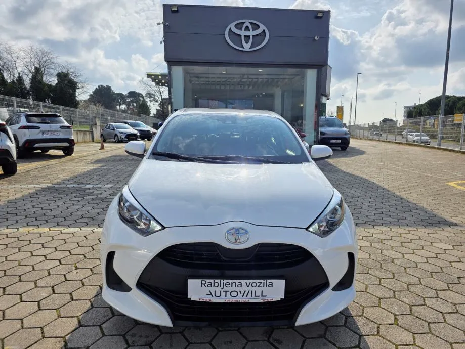 yaris 1,0-l-vvt-i, 53 kw (72 ks) - slika 3