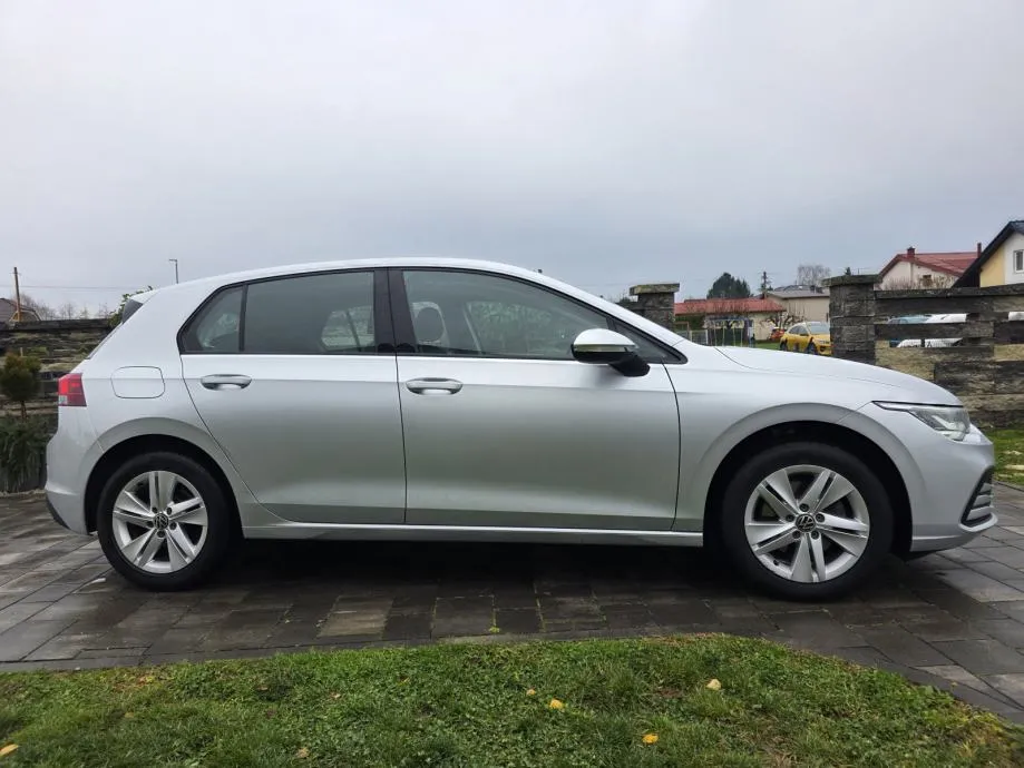 vw golf 8 1,5 tsi - slika 5