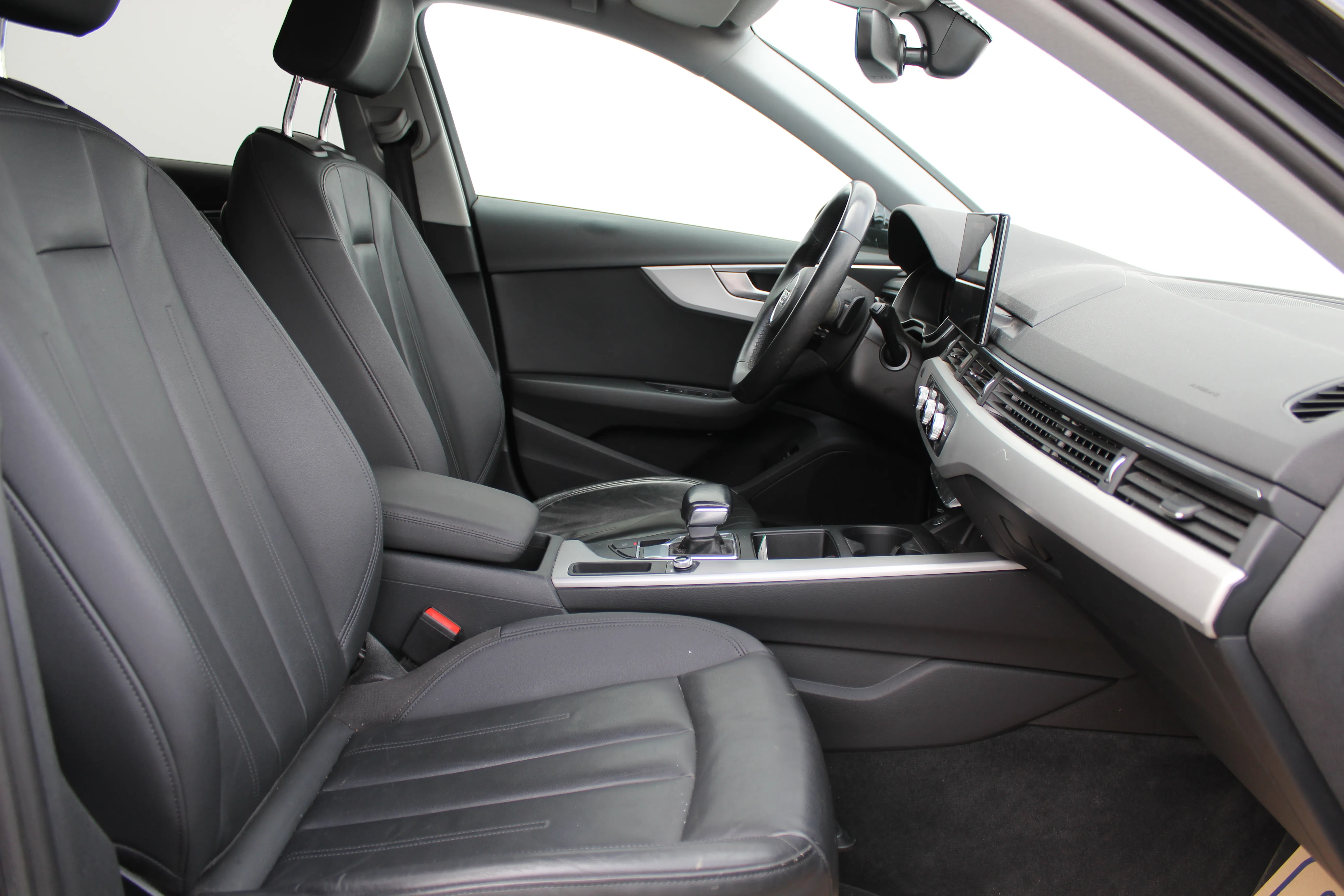 13178 audi a4 avant 30tdi s tr - slika 13